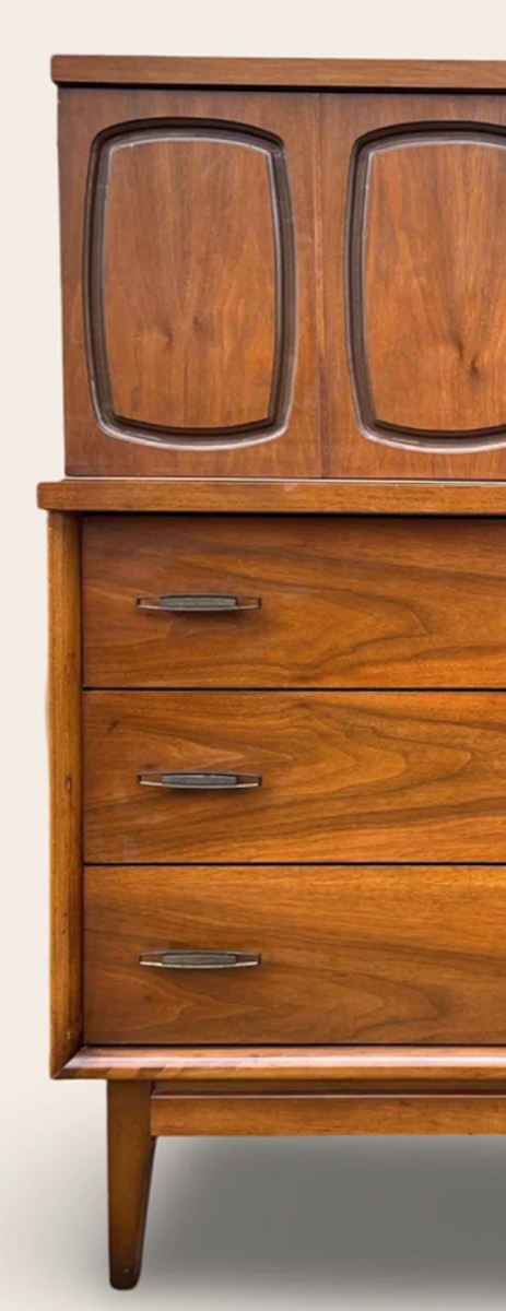 Solid Wood or Veneer? 5 Quick Tests Before You Buy Used Furniture